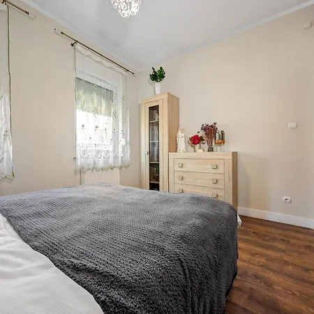 Appartement Escape With Garden By Bookinghost Wrocław